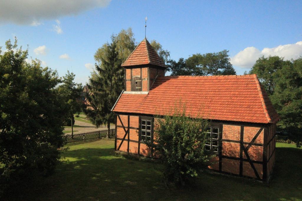 Flair Seehotel Zielow Ludorf Bagian luar foto