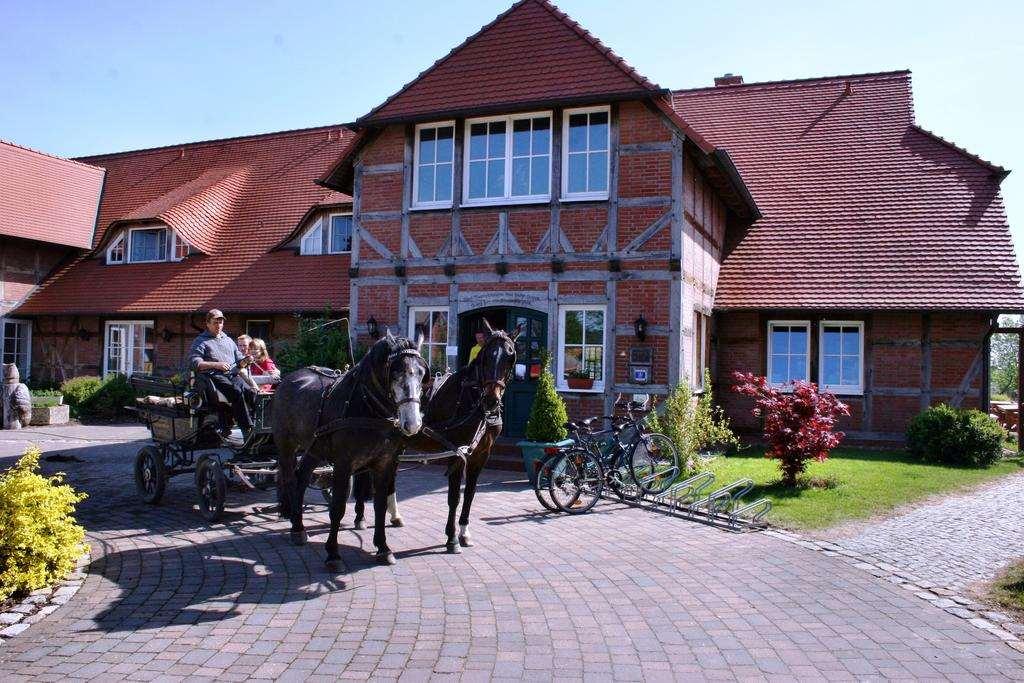 Flair Seehotel Zielow Ludorf Bagian luar foto