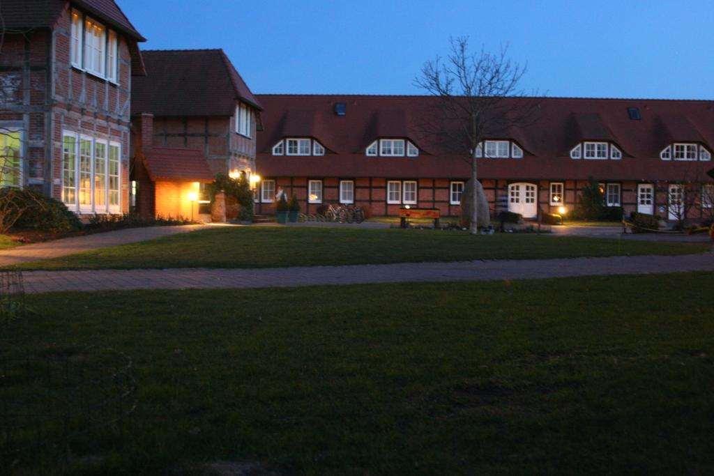 Flair Seehotel Zielow Ludorf Bagian luar foto